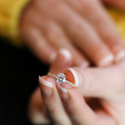 PROMISE RINGS: A BUYER'S | GUIDE                                                                              